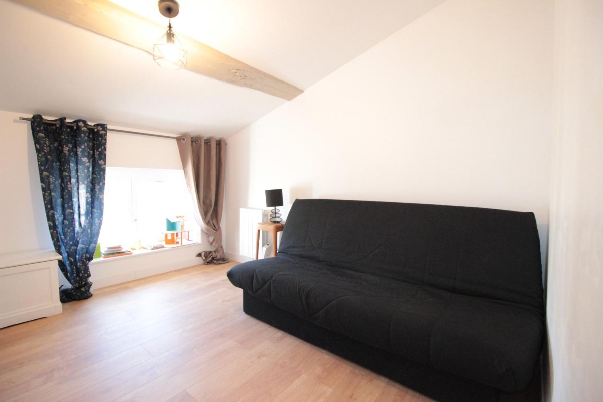 Logement Neuf "Meuse" - Hyper Centre - Parking Proche - Proche Gare - 4 Chambres - Terrasse Couverte - Wifi ! Gere Par Prestazen'Services Verdun-sur-Meuse Exterior foto